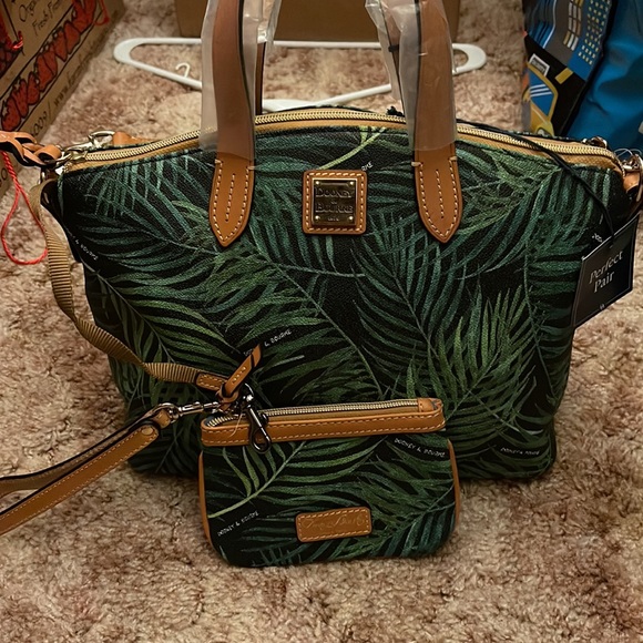Dooney & Bourke Handbags - DOONEY AND BOURKE - jungle satchel and med wristlet